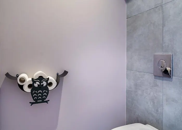 Tatil Evi Maison Calme Avec Terrasse/garage Centre-ville C Dijon